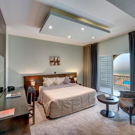 Sharjah Carlton Hotel Ngoại thất bức ảnh